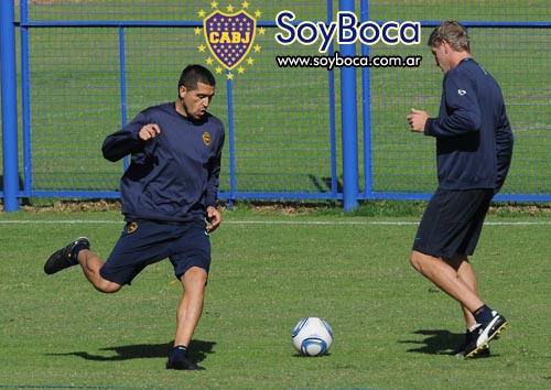 Riquelme y Palermo entrenando juntos