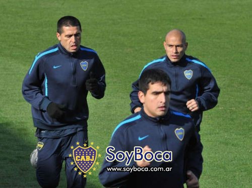 Boca entrenando...