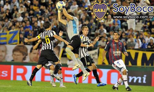 El arquero Sosa fue la figura del partido